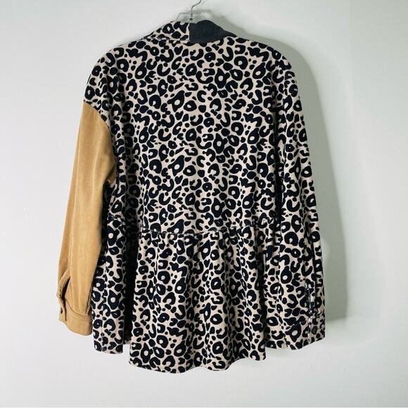 Grey black cream yellow corduroy animal print peplum button top shacket large - Picture 6 of 6
